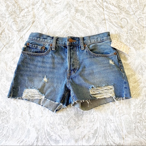 FREE PEOPLE Sophia Cutoff Denim Shorts 25 NWT - Picture 2 of 10